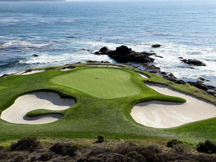 luxury-golf-pebble-beach.jpg.rend.tccom.1280.960
