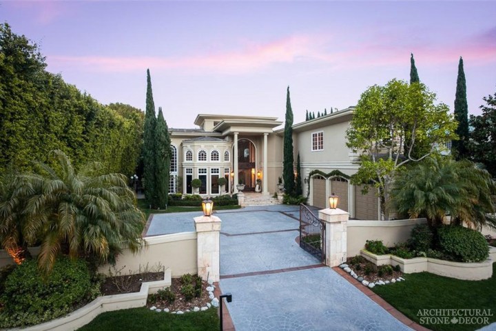 oc17028553-residential-1saz1zw-l