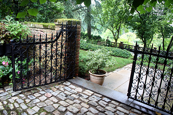 Flooring-cobble-stone-garden-reclaimed-limestone-canada