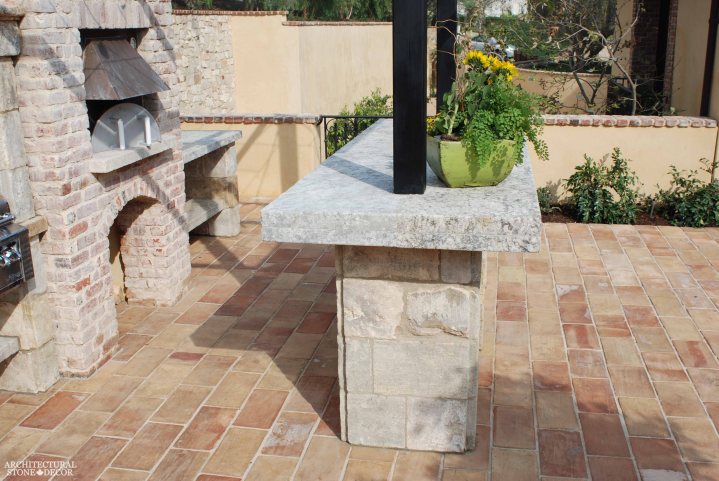 Canada outdoor kitchen barbecue landscape design home décor old natural stone