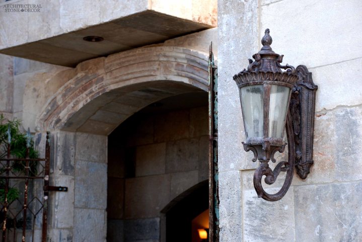 Outdoor Exterior country style natural stone limestone wall cladding veneer entryway Canada ca