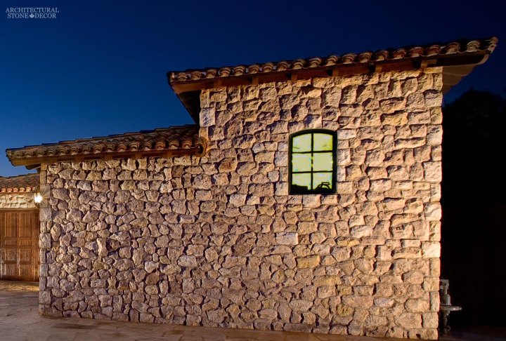 Outdoor Exterior natural stone reclaimed rustic old world limestone wall cladding veneer Tuscan canada ca