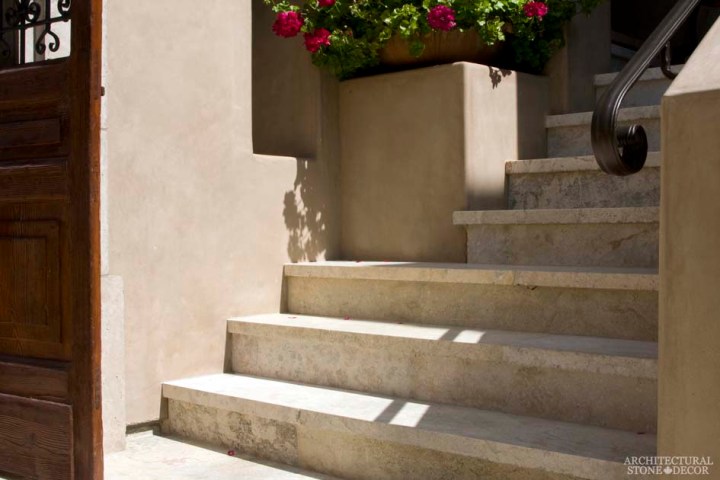 ancient reclaimed rustic old world natural stone limestone planks Barre Blonde exterior outdoor stairsteps stairway staircase canada ca