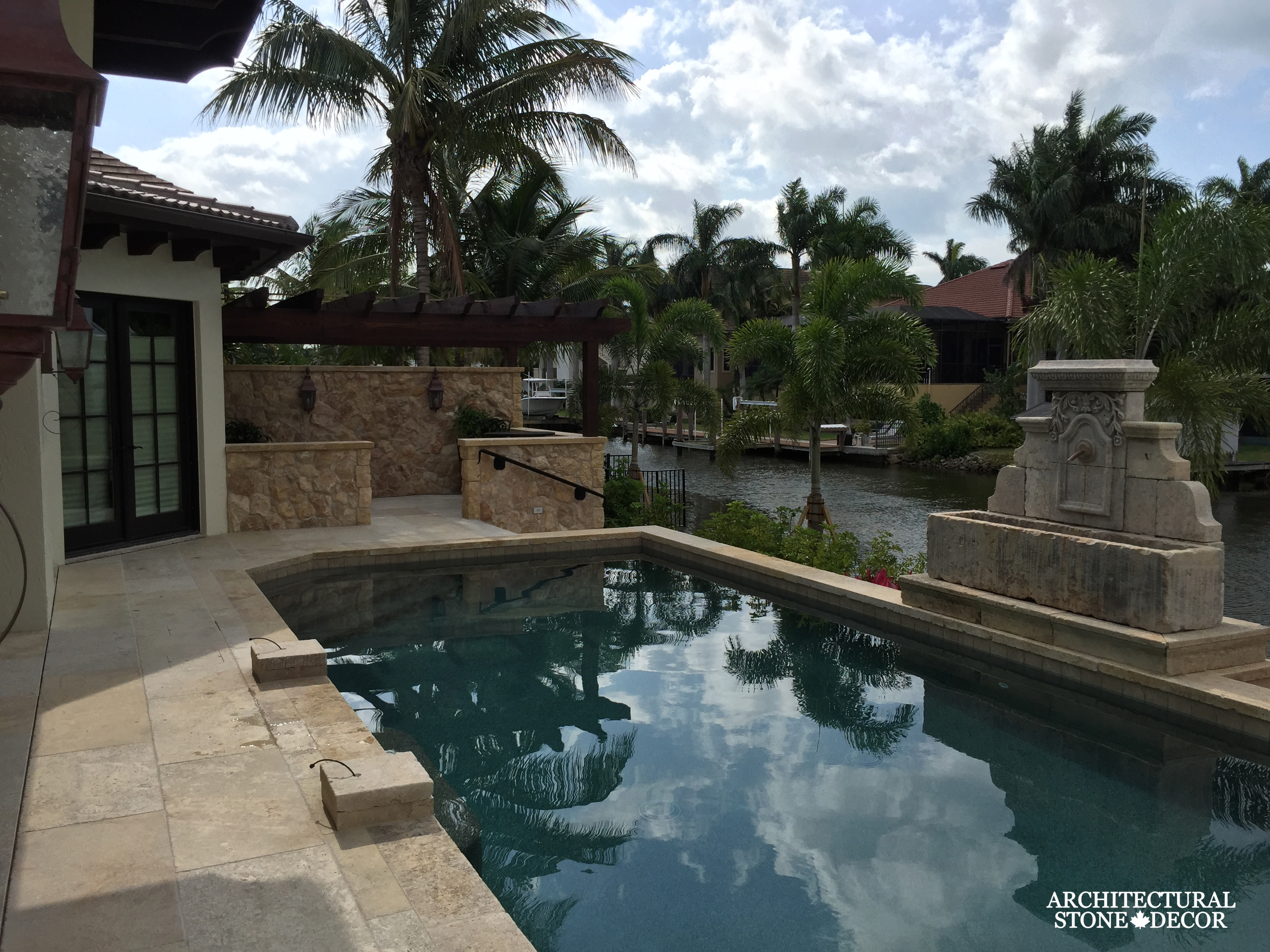 pool-coping-limestone-stone-carved-antique-design